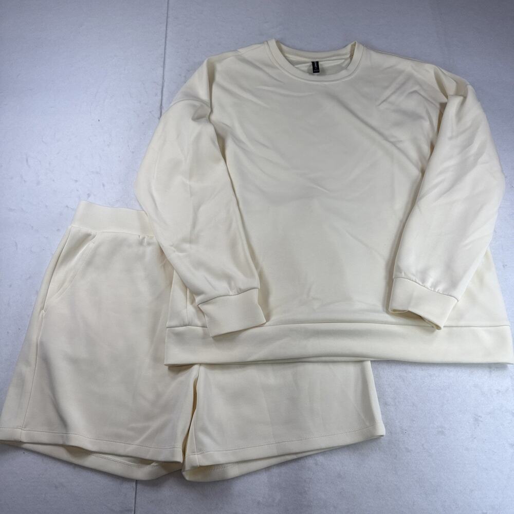 Lazypants Women's S Long Sleeve Crewneck Soft Lounge Sweatshirt And Shorts Set